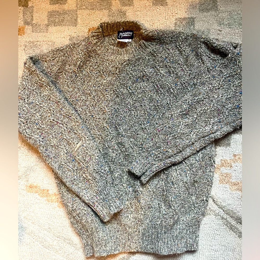 Vintage strawbridges wool sweater! Super warm!